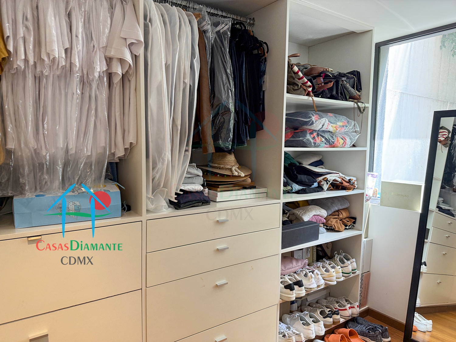 Roma Norte Departamento Orquídea - Recámara principal 9